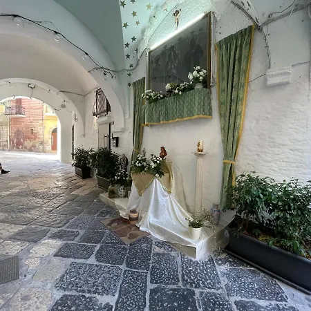 Dimore Macri בארי