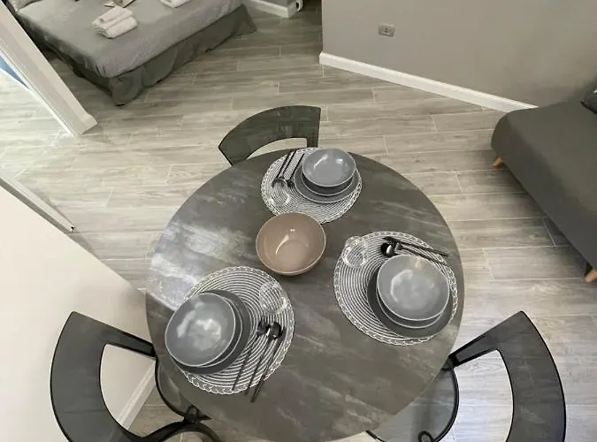 Dimore Macri בארי